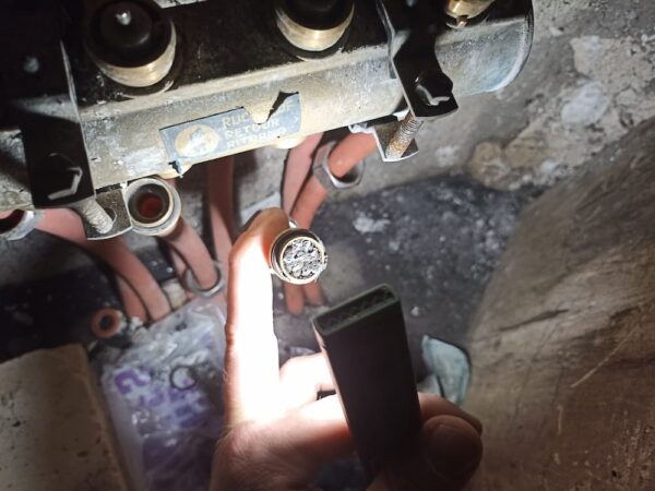 1733252988024 Réseau plancher chauffant bouché